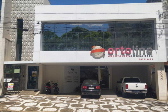 Sala Comercial 25m Umuarama-PR 75