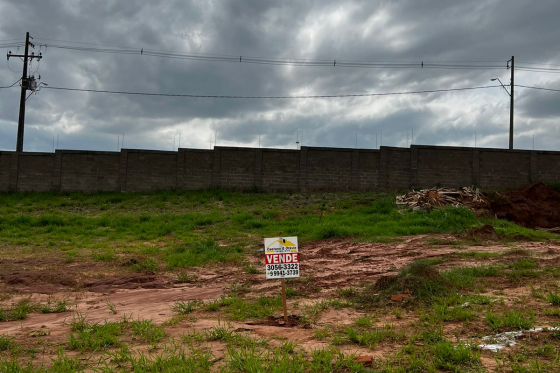 Terreno 300m Umuarama-PR 248