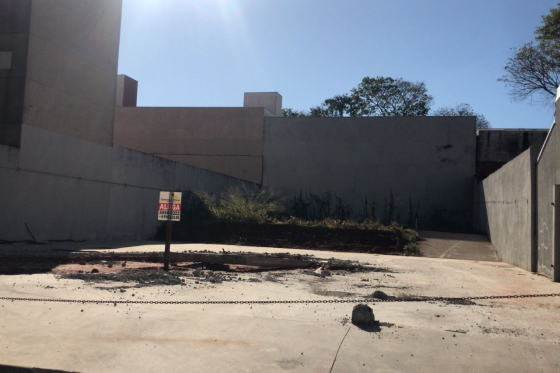 Terreno 490m Umuarama-PR 184